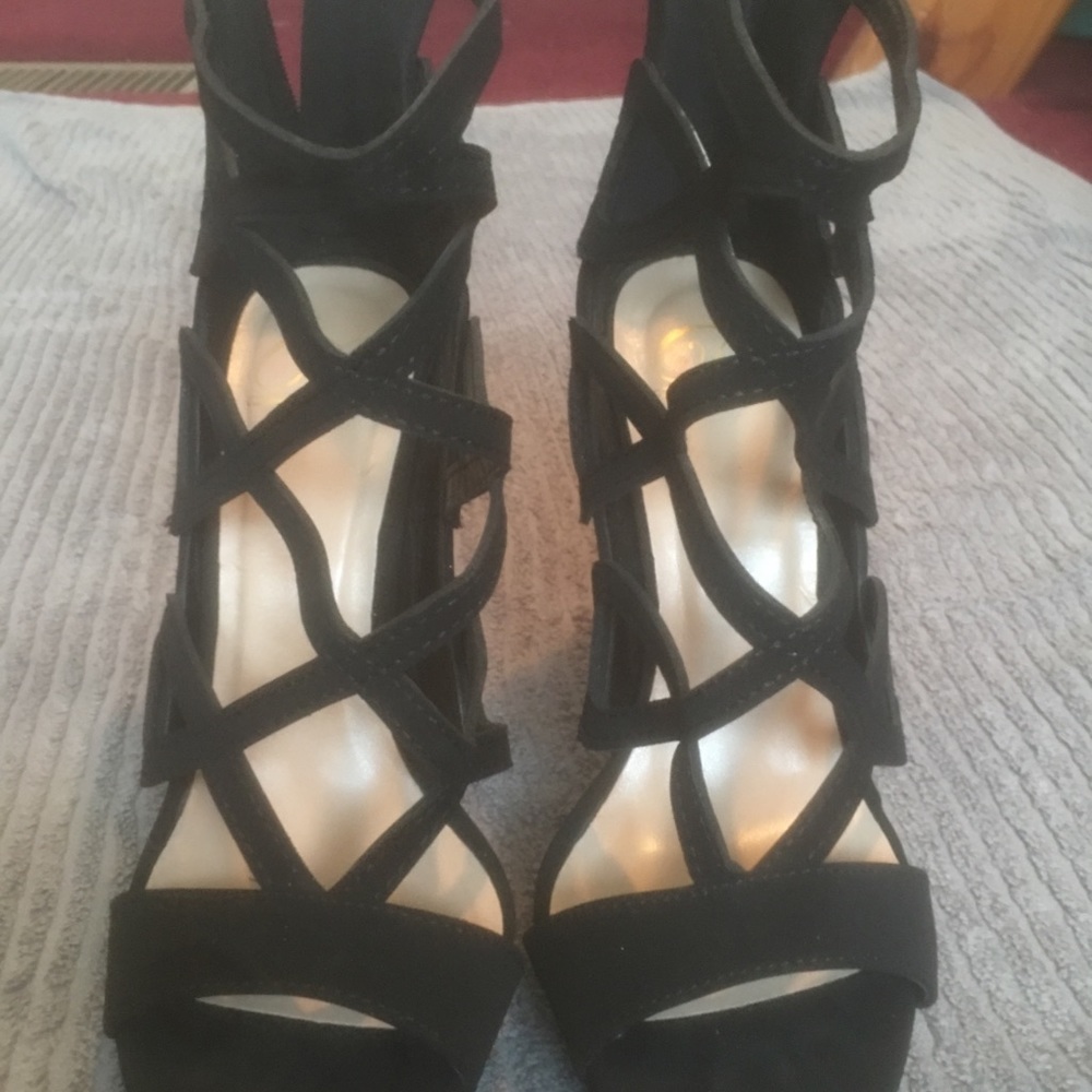 Black heels